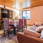 Glavani With Pool Апартаменты *