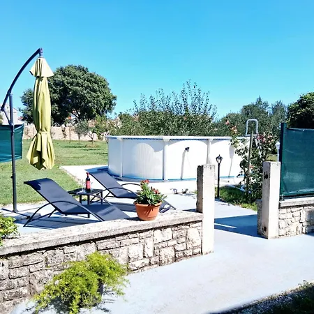 Glavani With Pool