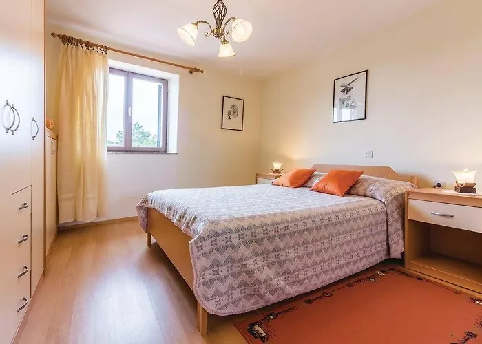 Apartament Glavani With Pool *