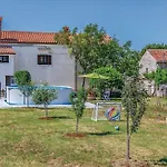 Glavani With Pool